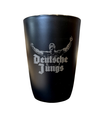 Becher Deutsche Jungs schwarz